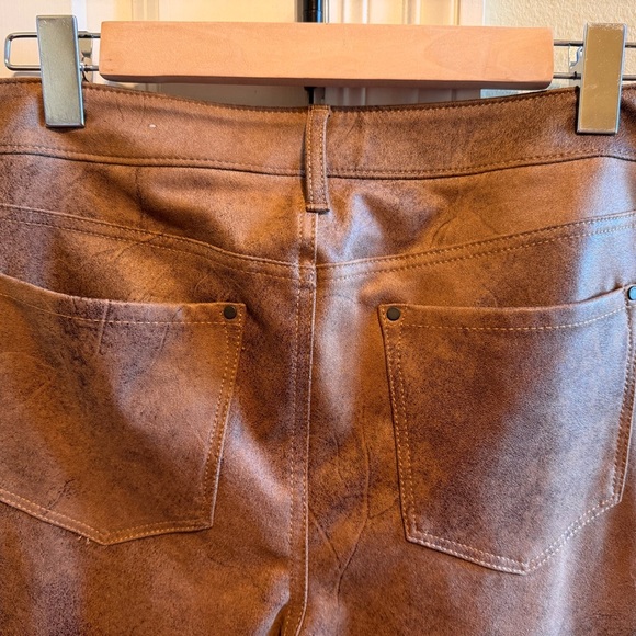 Chico’s Faux Leather Brown Pants Sz 0.5 (6R) - Picture 8 of 10